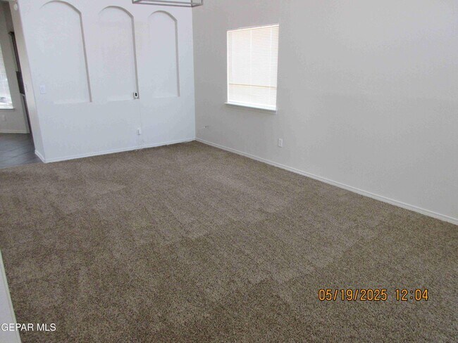 Building Photo - 14212 Trigger Rock Ln