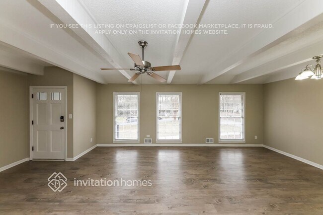 Foto del edificio - 3011 Stoneridge Ct