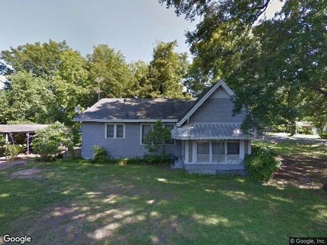 Primary Photo - 501 Cole Ave