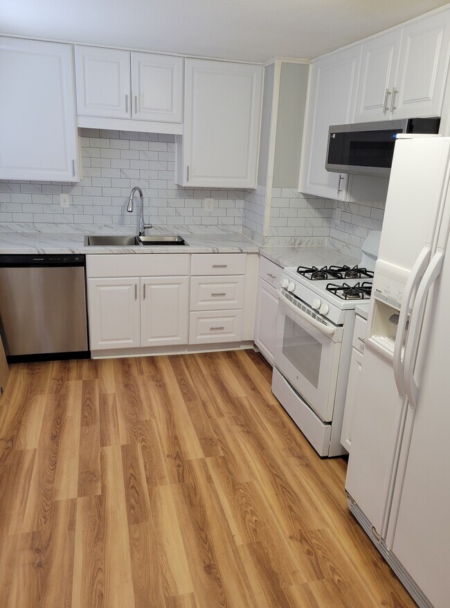 Foto del edificio - 217 Thurber St