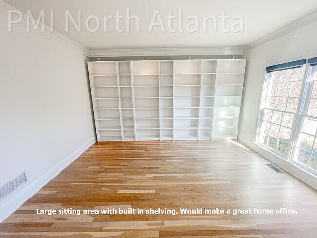 Building Photo - Pet Friendly, with a Fenced-in Backyard.