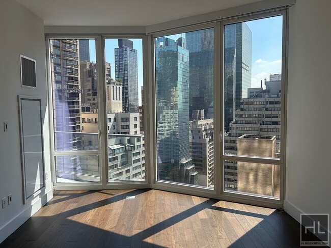 Foto del edificio - East 44th Street