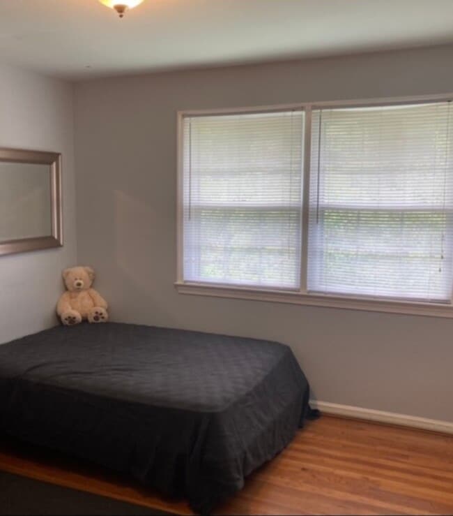 Building Photo - 5310 Danbury Rd