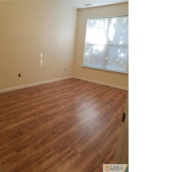 Foto del edificio - 4161 Bayberry Ct