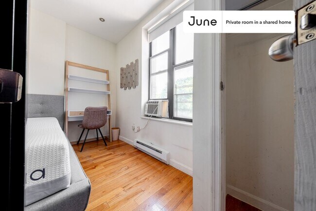 Foto del edificio - Room in Shared 3 bed/1.5 bath home in Central Harlem