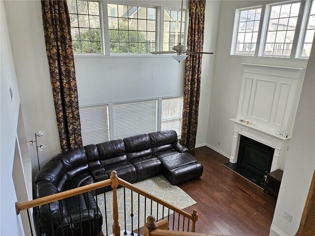 Building Photo - 3255 Warbler Way