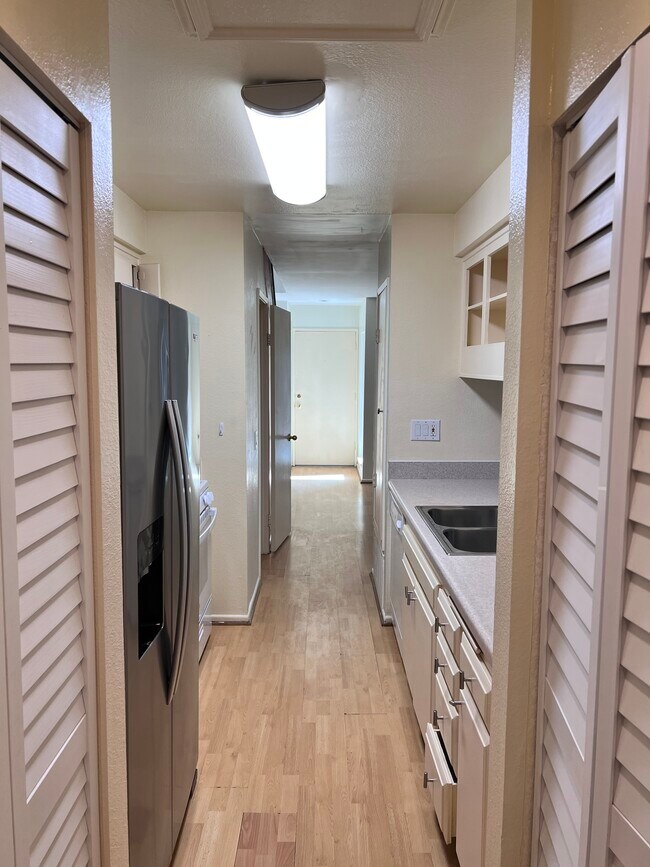 28858 Conejo View Dr, Agoura Hills, CA 91301 Townhome Rentals in