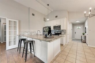 Building Photo - 4205 Caldwell Ave