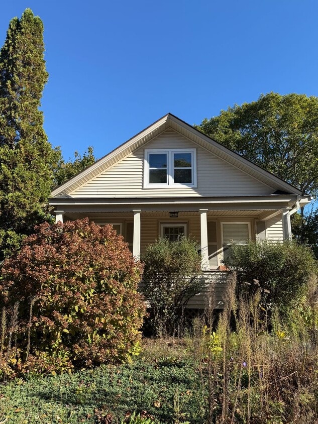 Foto principal - Sunny Bungalow in Willard Square