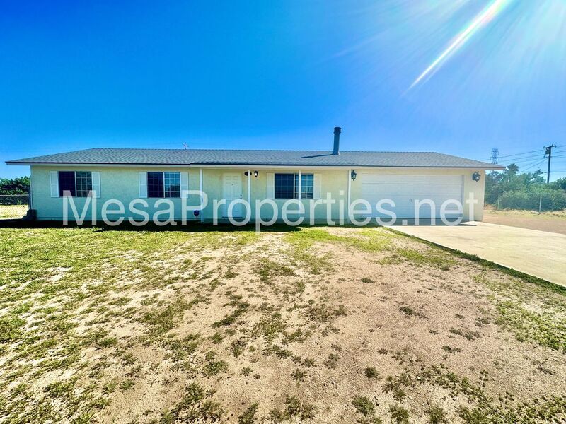 13895 Chestnut St, Hesperia, CA 92345 House Rental in Hesperia, CA