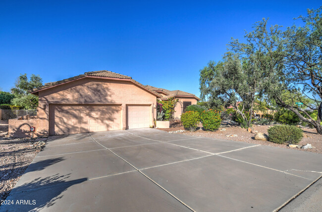 Building Photo - 15436 E El Lago Blvd