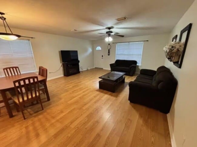Foto del edificio - 2949 Olson Landing Rd