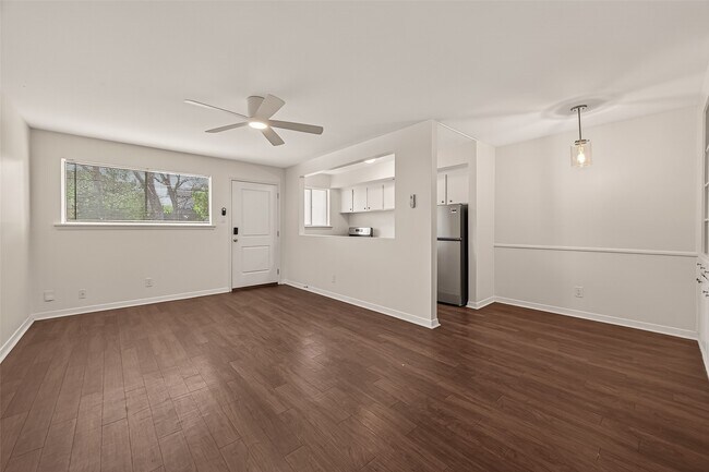 Foto del edificio - 1217 Heights Blvd