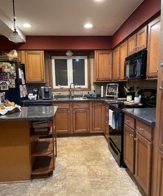 Building Photo - 2407 Pebble Valley Rd