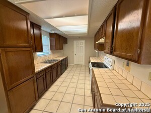 Foto del edificio - 5127 Timber Trace St
