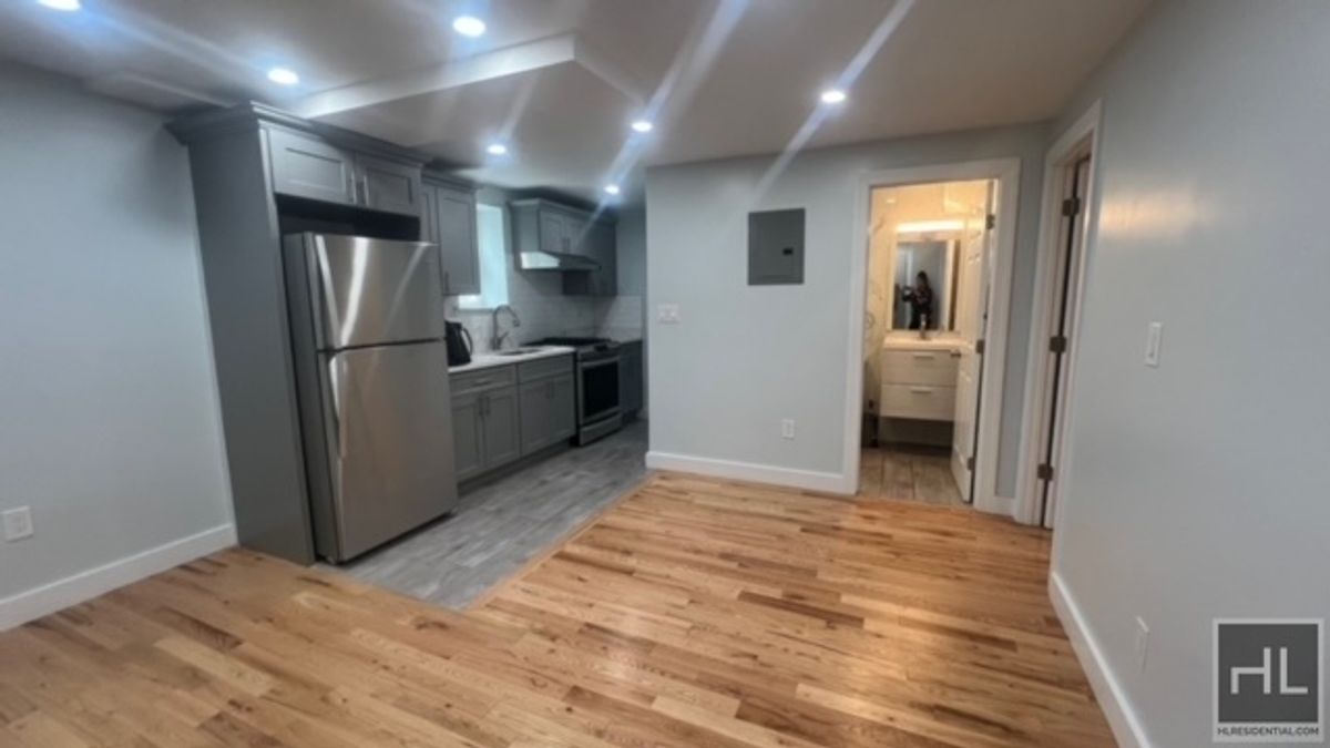 Primary Photo - BEAUTIFULLY GUT RENOVATED MODERN 2 BEDROOM...