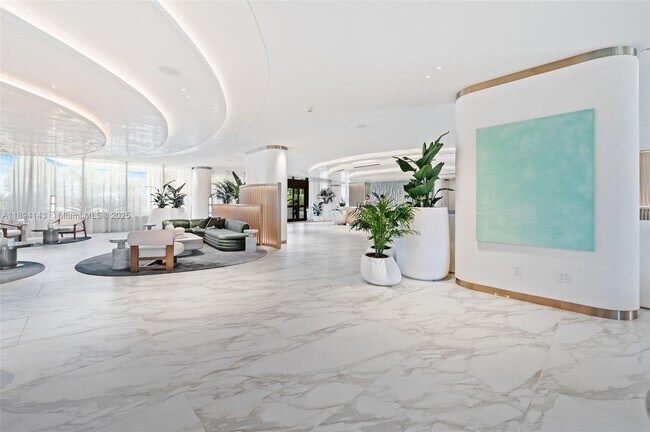 Building Photo - 900 N Ocean Blvd