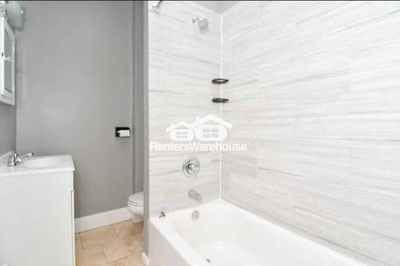 Primary Photo - 5 S Wickham Rd