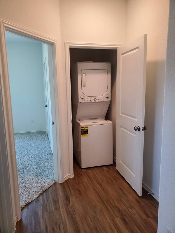 Foto del edificio - 1005 Bluewood Bend