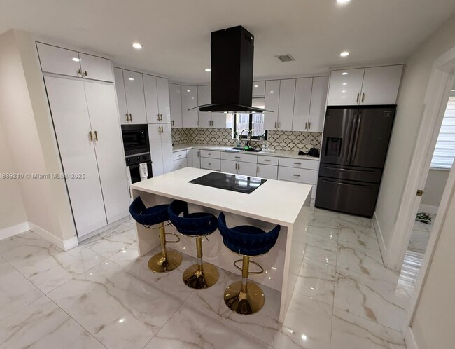 Foto del edificio - 4285 SW 7th St