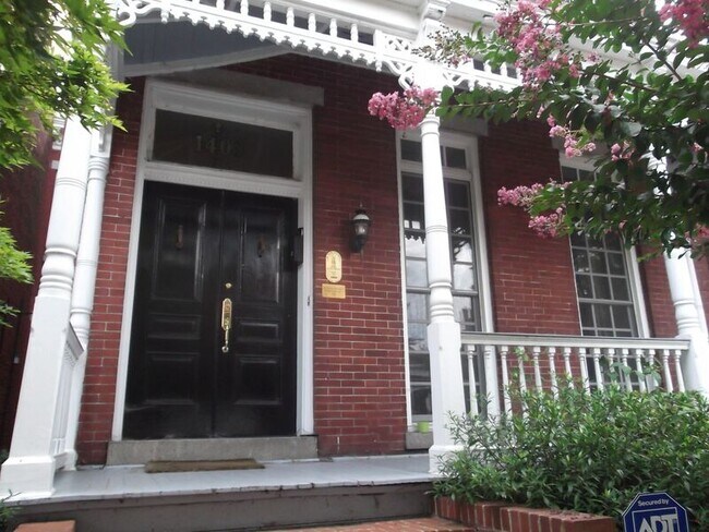 Building Photo - 1403 Grove Ave