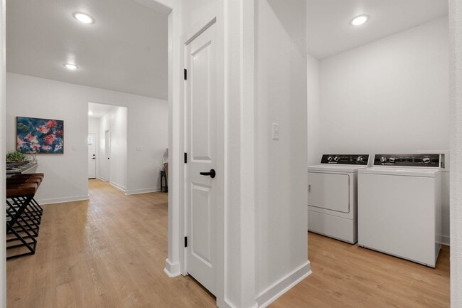 Building Photo - Brand New Duplex, 3 Bedrooms, Off Chad Col...