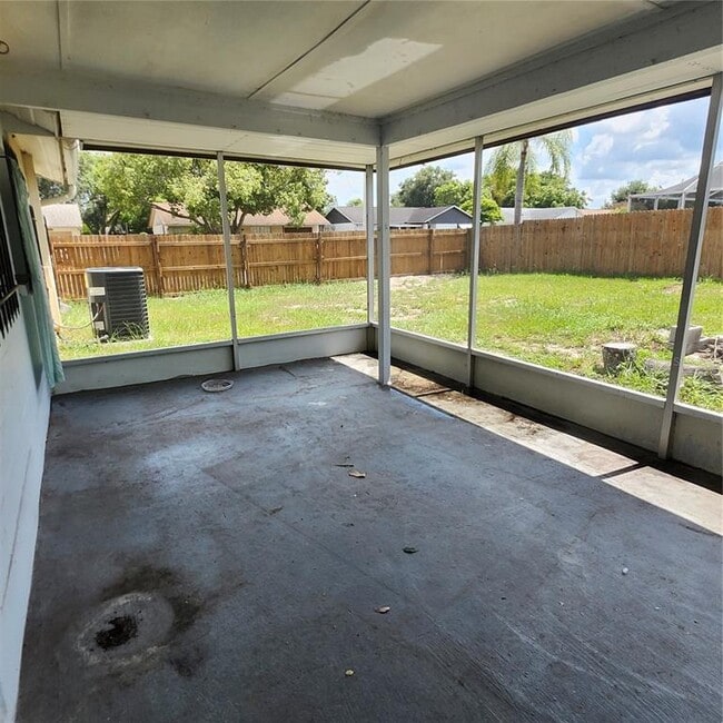 Building Photo - 3154 Laird Dr