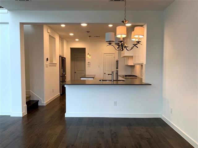 Foto del edificio - 500 Texas Dr