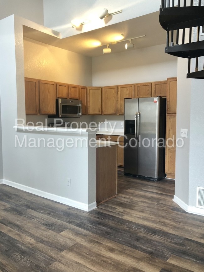 Foto del edificio - Lovely Condo in River Rock