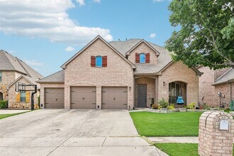 Building Photo - 837 Moss Cliff Cir