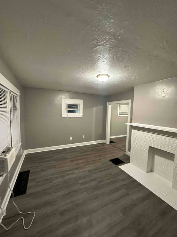 476 Graham St, Columbus, OH 43203 House Rental in Columbus, OH