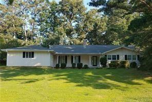 Foto principal - 5218 Meadowcreek Dr