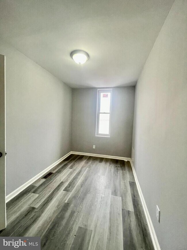 Foto del edificio - 3901 Poplar St