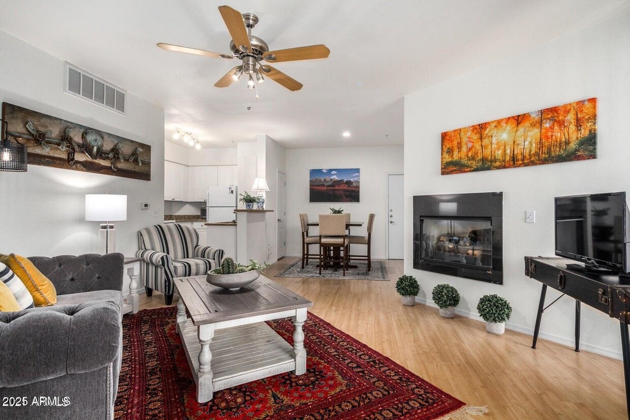 Foto principal - 1701 E Colter St