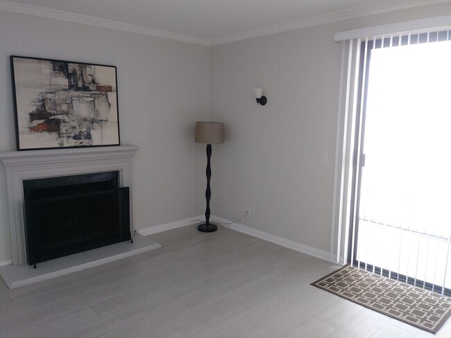 Foto del edificio - 1845 Holmby Townhome - MUST SEE!