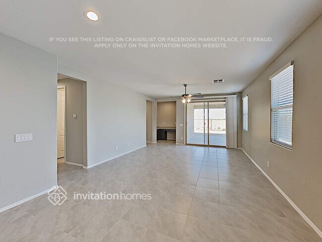 Foto del edificio - 1071 S 175th Dr
