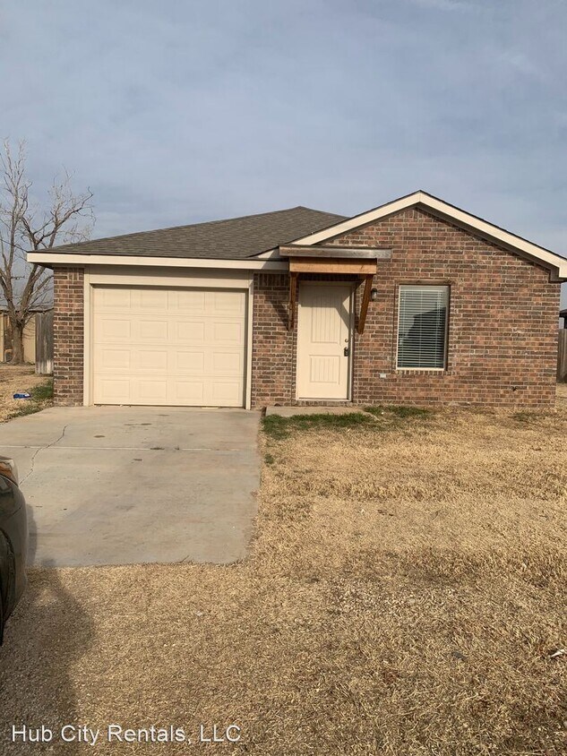 Foto principal - 3 br, 2 bath House - 107 A S Monroe