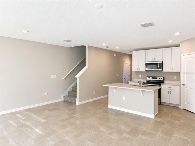 Foto del edificio - 5909 Sailor Coast Wy