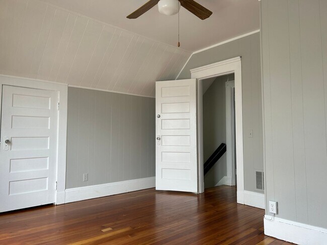 Foto del edificio - 1810 Dixwell Ave