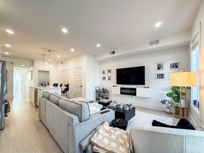 Foto del edificio - 231 Maverick St