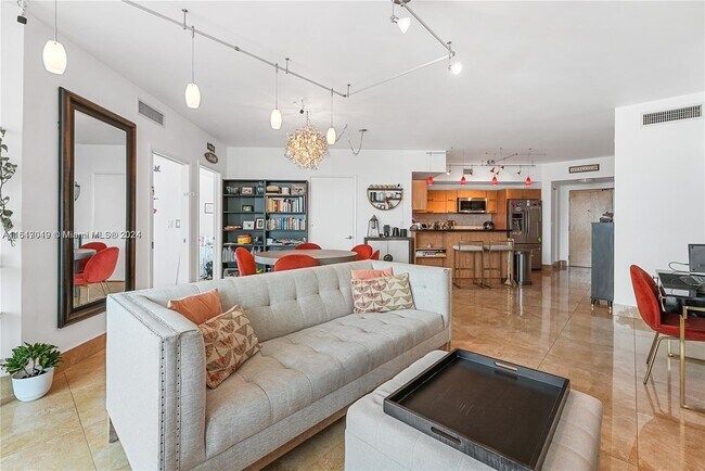 Foto del edificio - 350 S Miami Ave