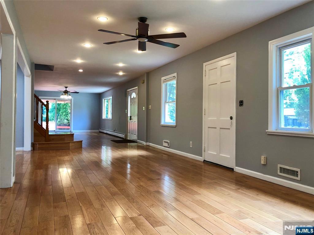 Foto principal - 610 Roosevelt Blvd