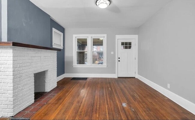 Foto del edificio - 1479 Bryden Rd