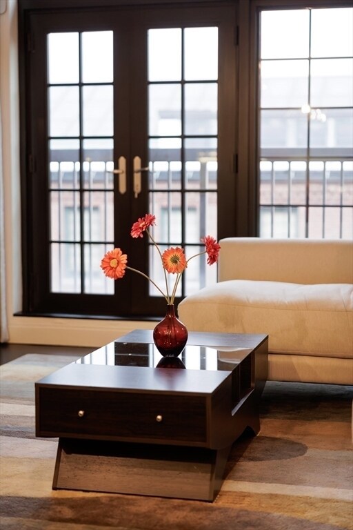 Building Photo - 29 Otis St