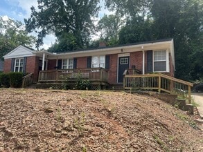 Building Photo - 403 Waccamaw Ave