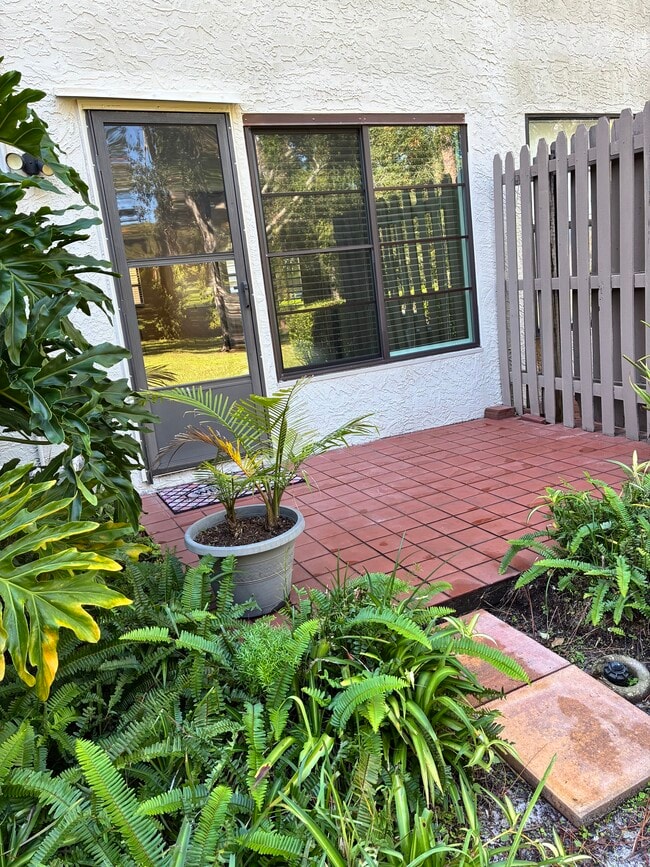 Photo - 3038 Eastland Blvd Apartment