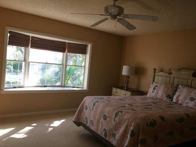 Foto del edificio - 105 Park Shores Cir