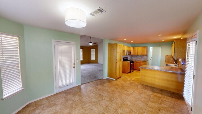 Building Photo - 8047 Vintage Trace