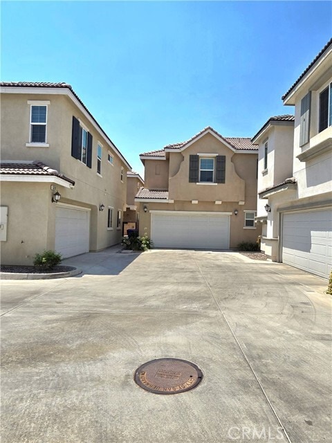 Building Photo - 5374 N Alumni Ln