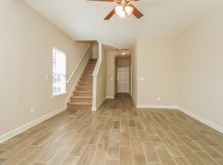 Building Photo - 6627 Maczali Dr